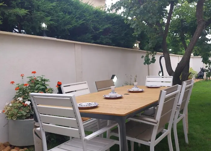 Maison en rez-de-chaussée,jardin, très bien située