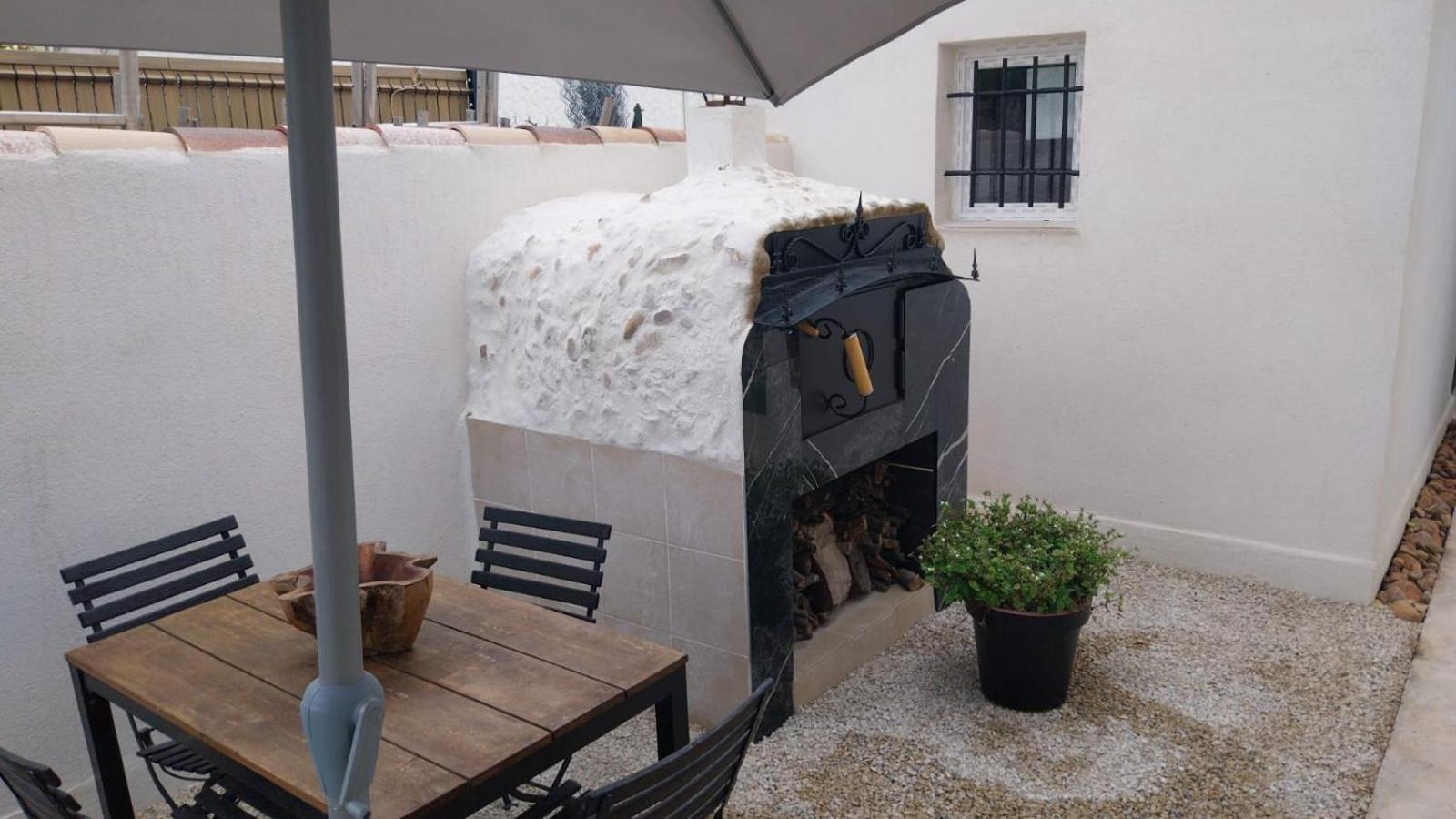Maison En Rez-de-chaussée,jardin, Très Bien Située